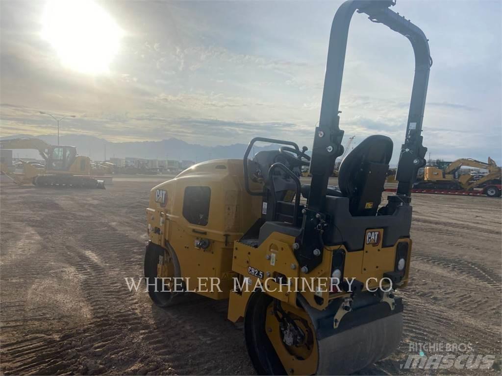 CAT CB2.5 مداحل ثنائية الاسطوانة