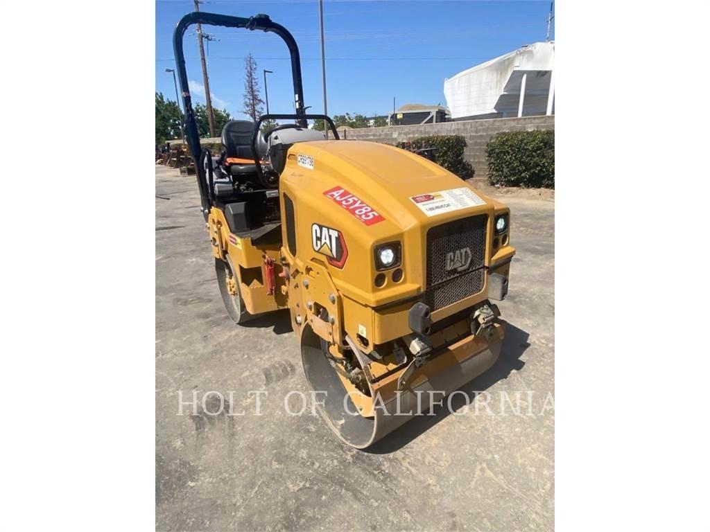 CAT CB2.5 GC ضاغطات التربة