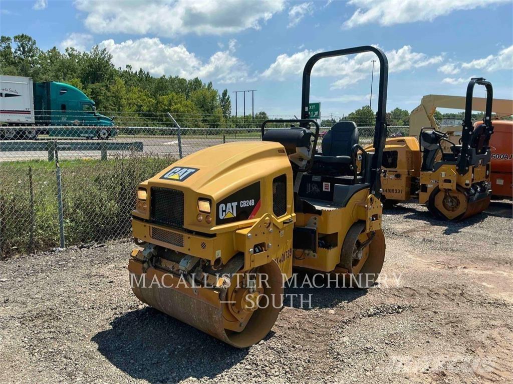 CAT CB24B مداحل ثنائية الاسطوانة