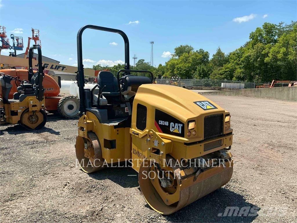 CAT CB24B مداحل ثنائية الاسطوانة