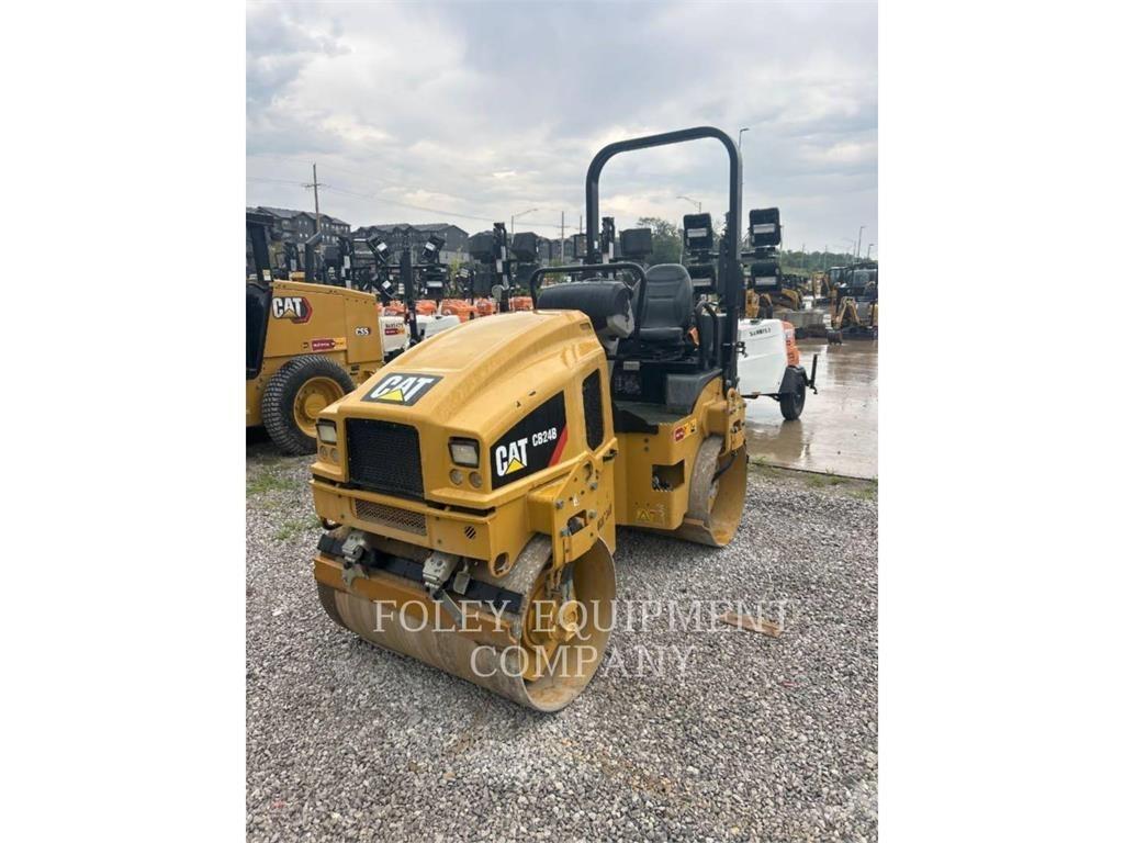 CAT CB24B ضاغطات التربة