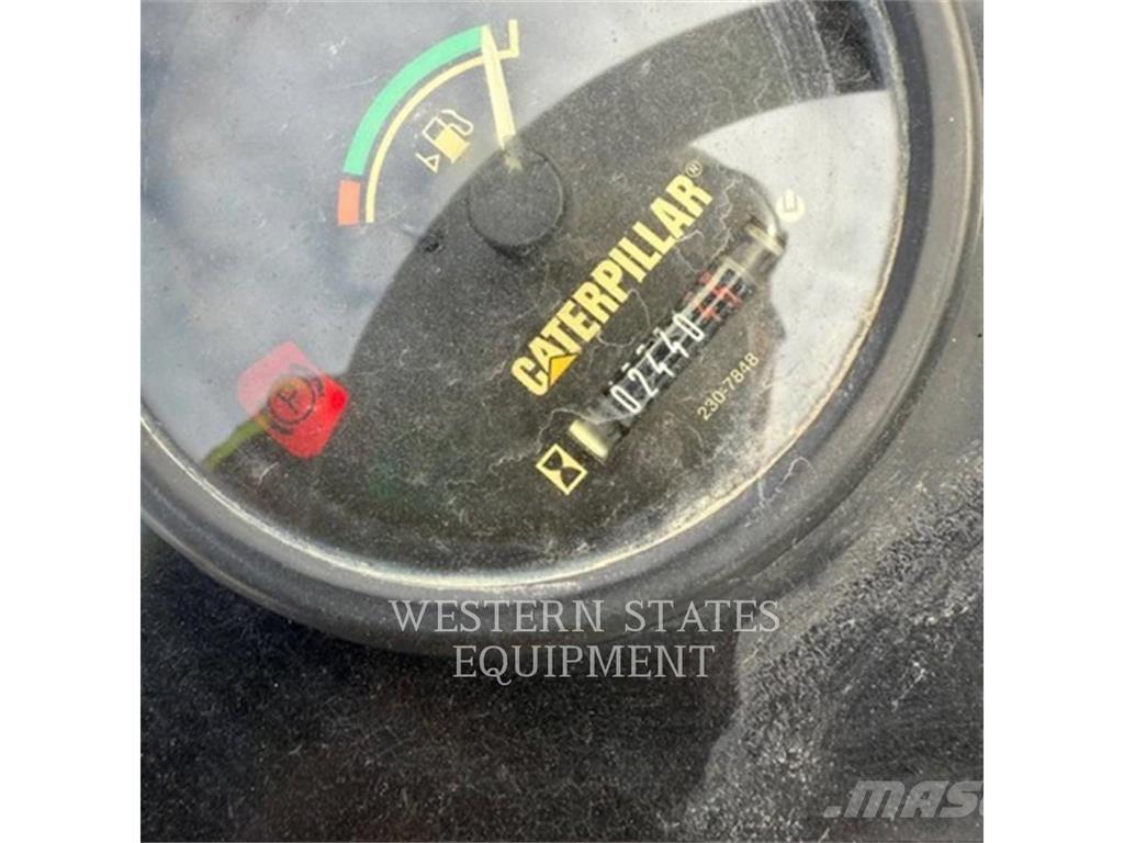 CAT CB34 مداحل ثنائية الاسطوانة