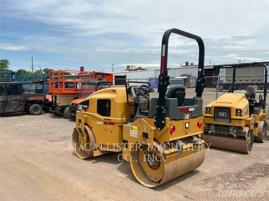 CAT CB34B مداحل ثنائية الاسطوانة