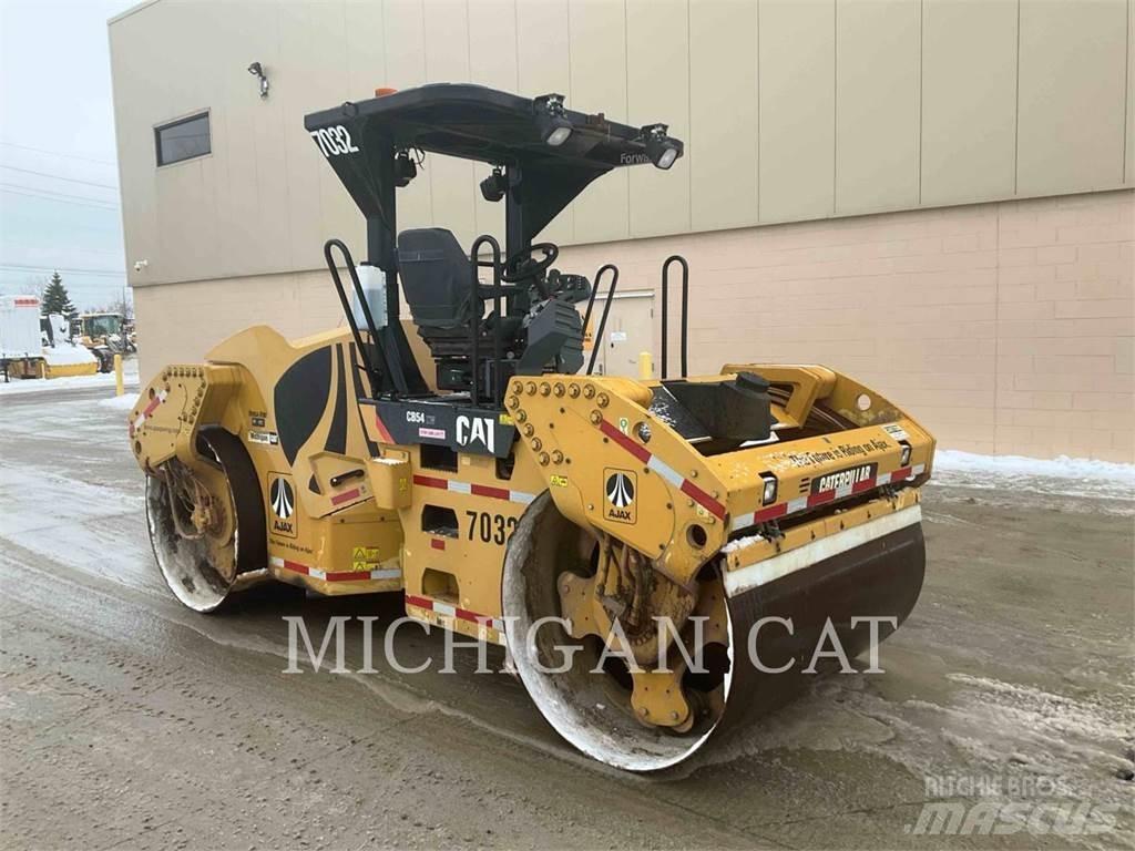 CAT CB54 XW مداحل ثنائية الاسطوانة
