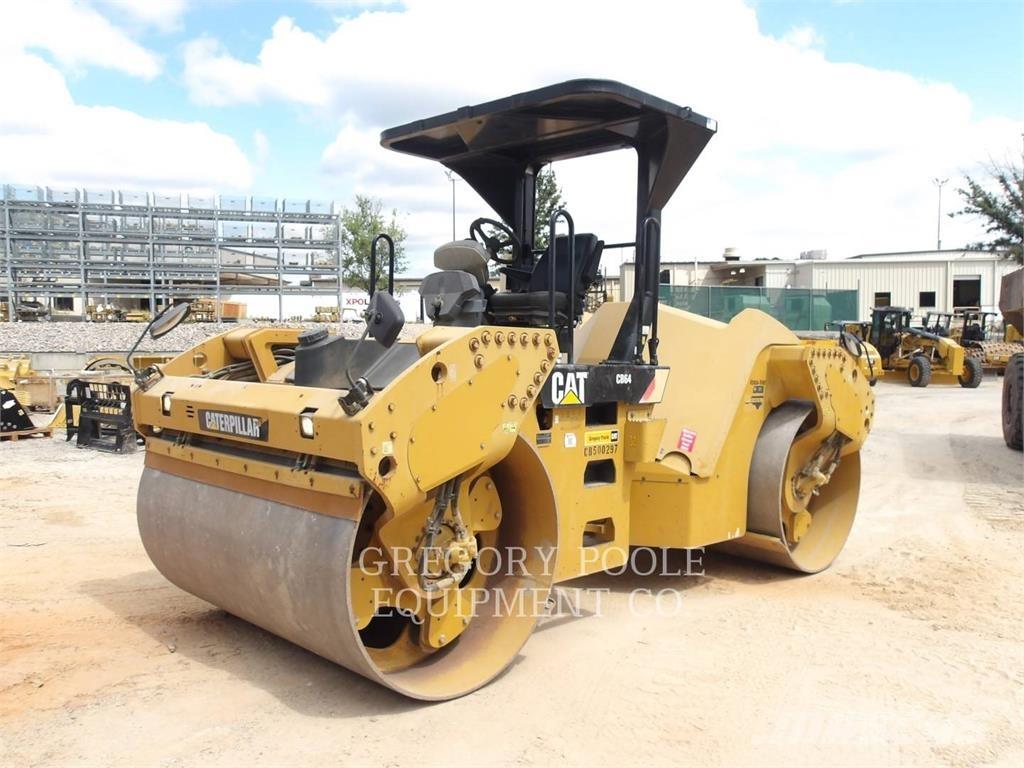 CAT CB64 مداحل ثنائية الاسطوانة