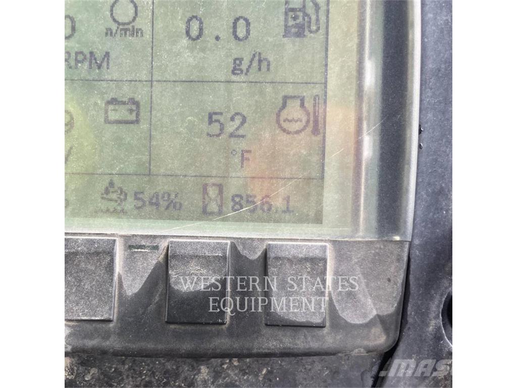 CAT CB64 مداحل ثنائية الاسطوانة