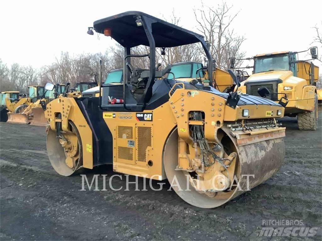 CAT CB64B مداحل ثنائية الاسطوانة