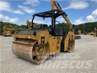 CAT CB64B ضاغطات التربة