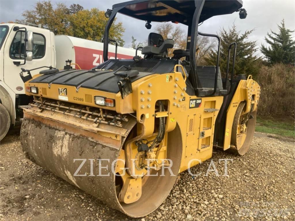 CAT CB68B ضاغطات التربة