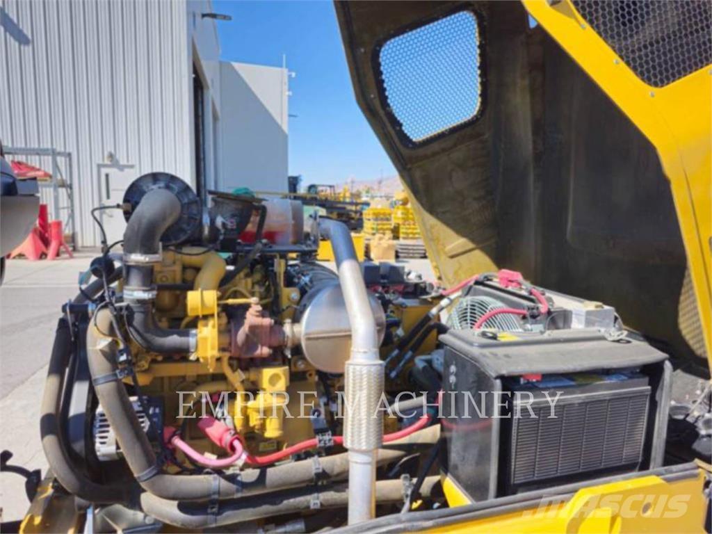 CAT CC4.0-MB مداحل ثنائية الاسطوانة