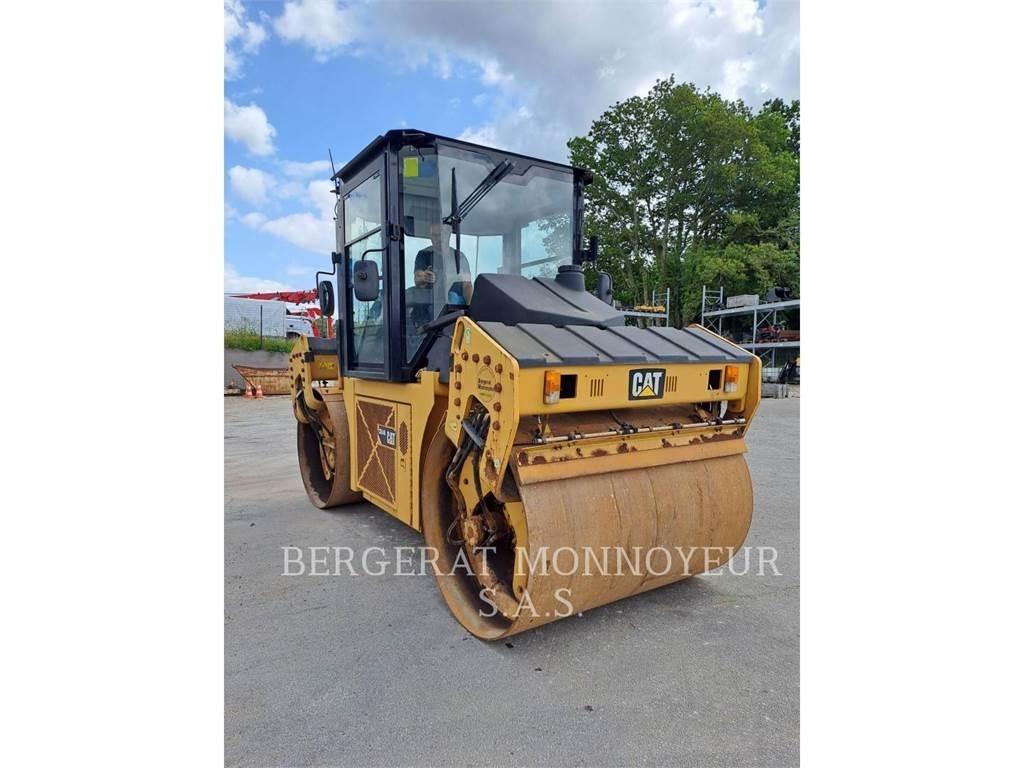 CAT CD54B ضاغطات التربة