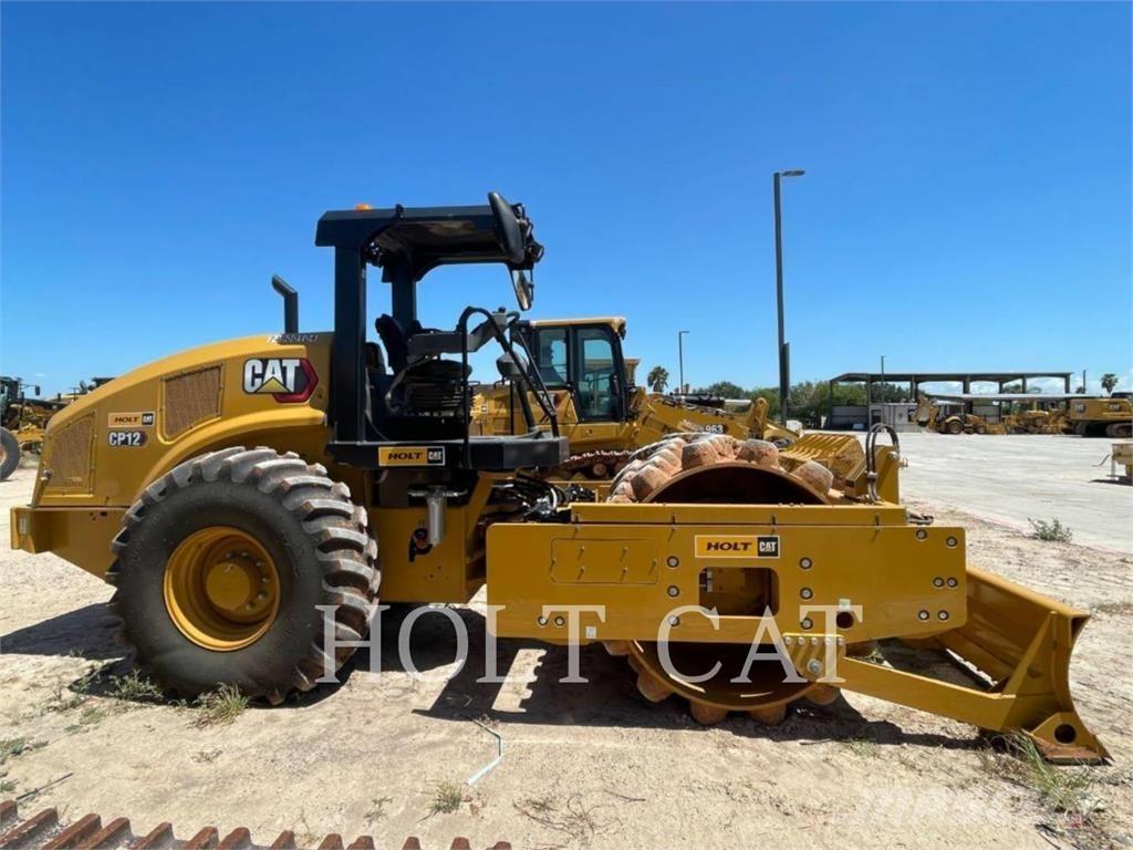 CAT CP12 مداحل أحادية الأسطوانة