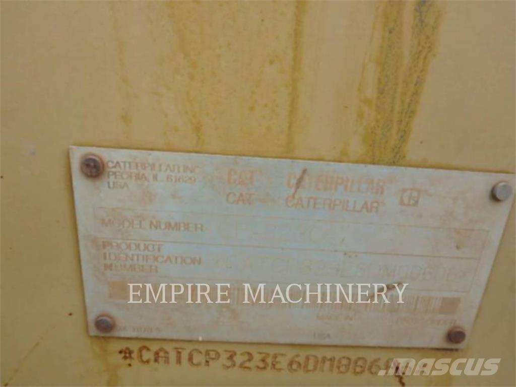 CAT CP323C مداحل أحادية الأسطوانة