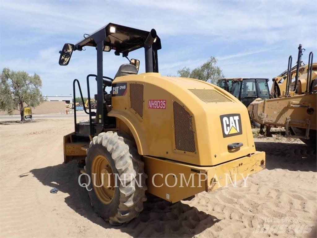 CAT CP44B رشاشات بيتومين