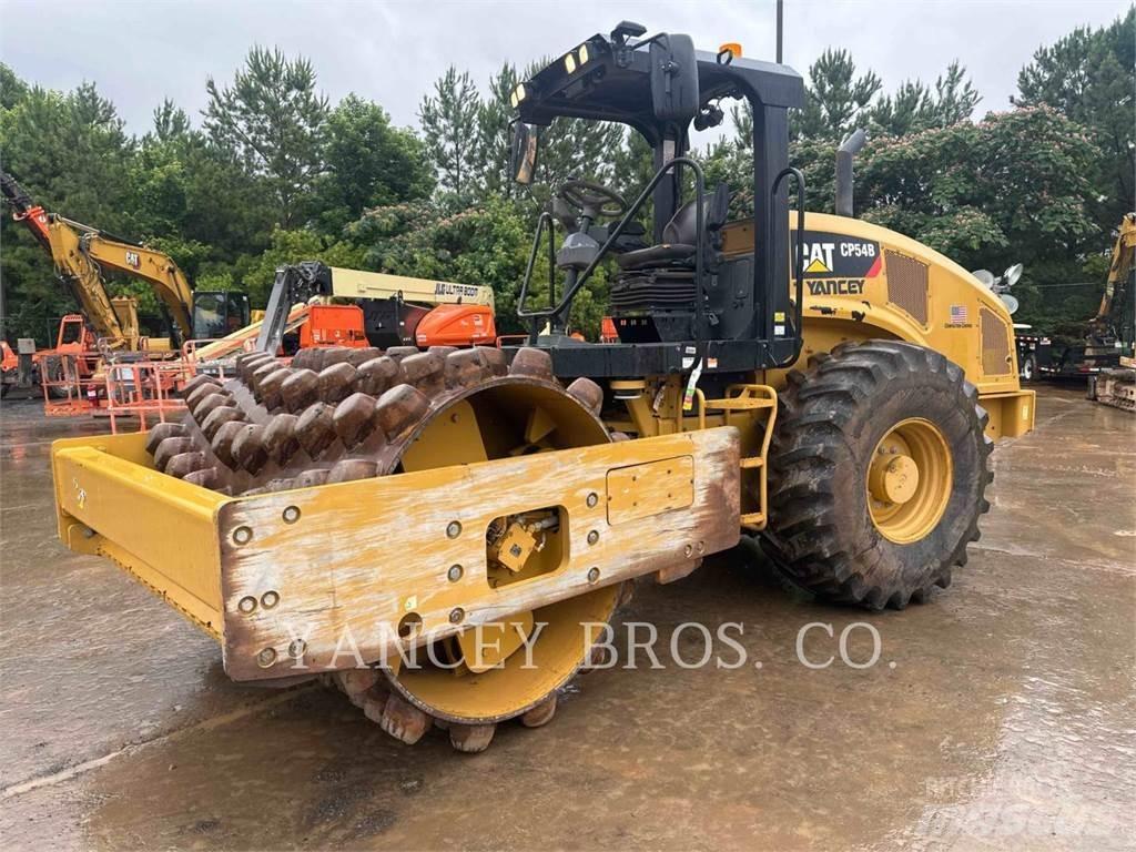 CAT CP54B ضاغطات التربة