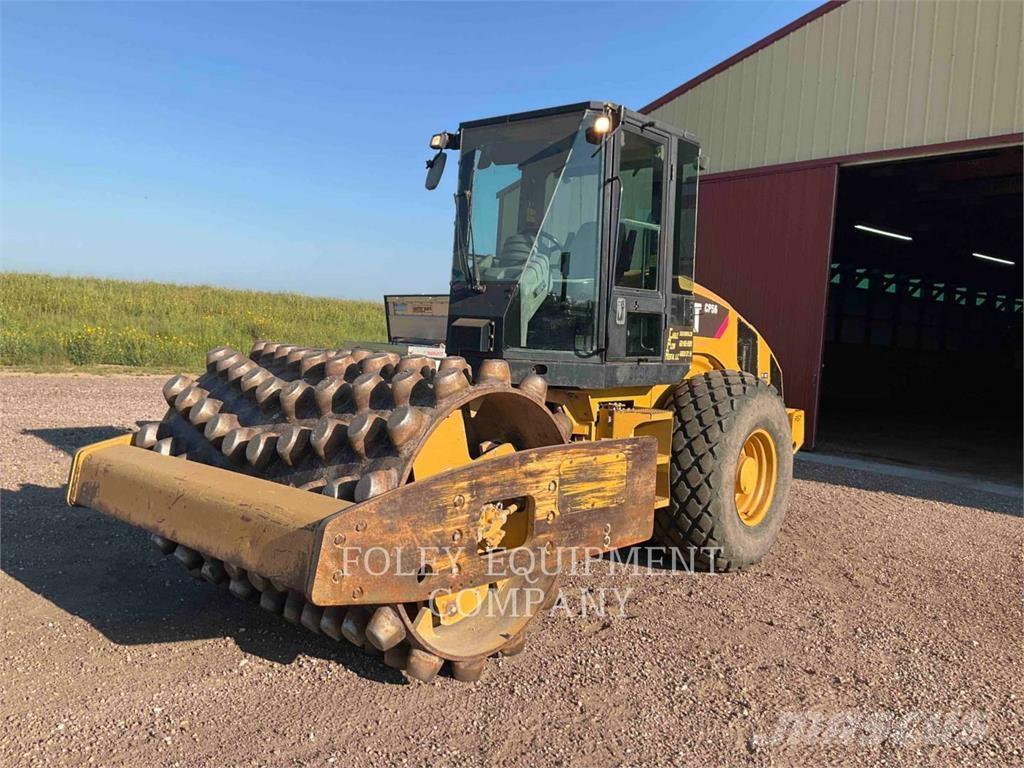 CAT CP56 ضاغطات التربة