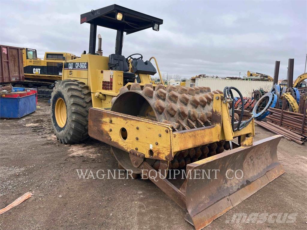 CAT CP563C ضاغطات التربة