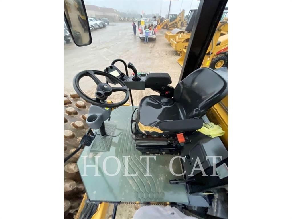 CAT CP56B مداحل أحادية الأسطوانة