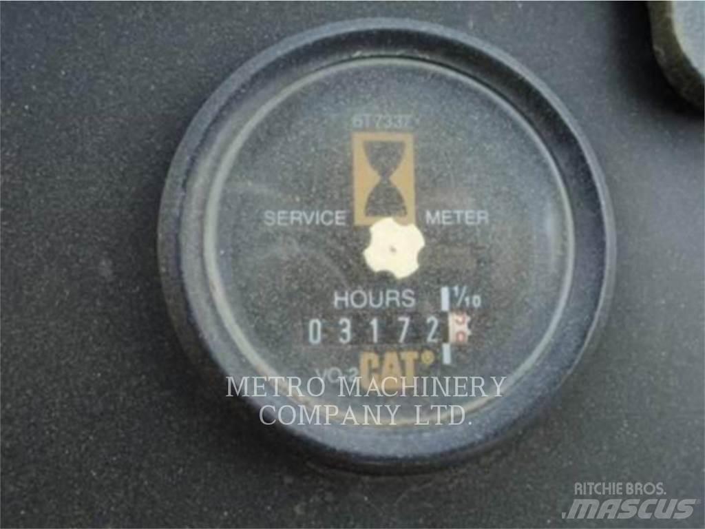 CAT CS-563CAW مداحل أحادية الأسطوانة