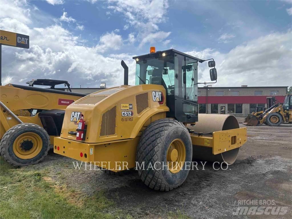 CAT CS12 مداحل أحادية الأسطوانة