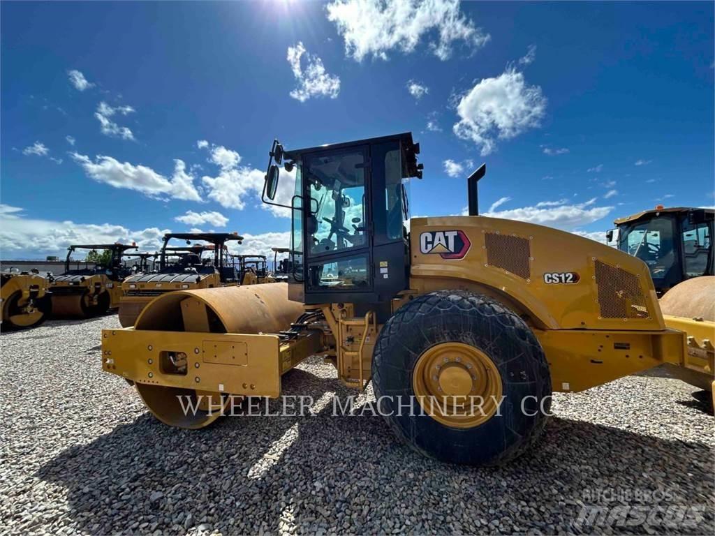 CAT CS12 مداحل أحادية الأسطوانة