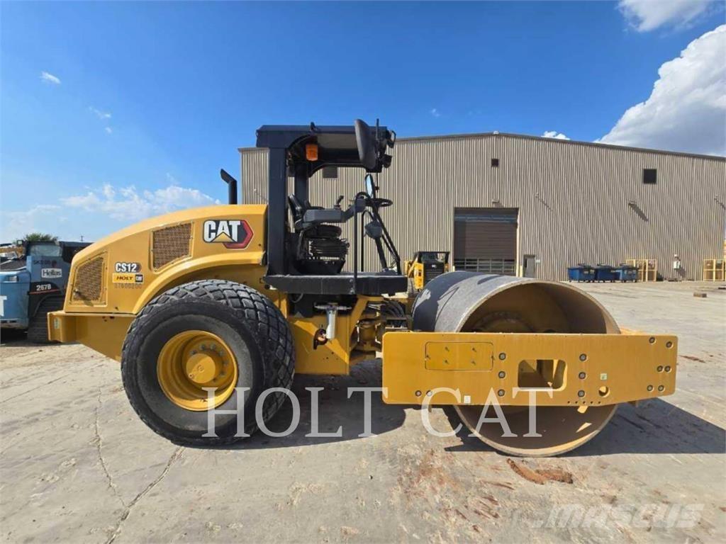 CAT CS12 مداحل أحادية الأسطوانة