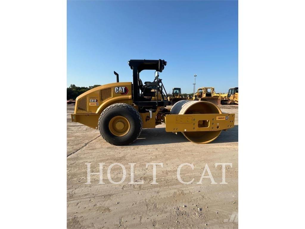 CAT CS12 مداحل أحادية الأسطوانة