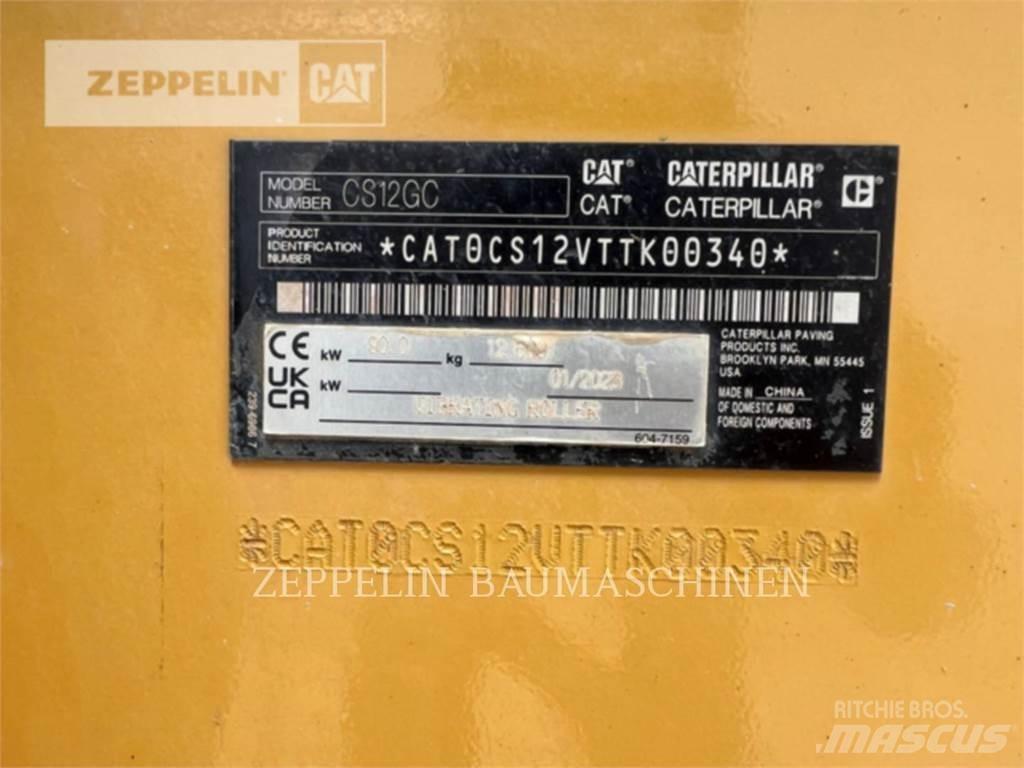 CAT CS12GC ضاغطات التربة
