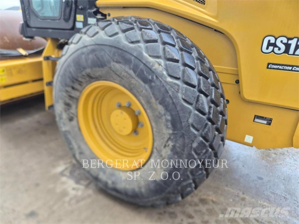 CAT CS12GC مداحل أحادية الأسطوانة