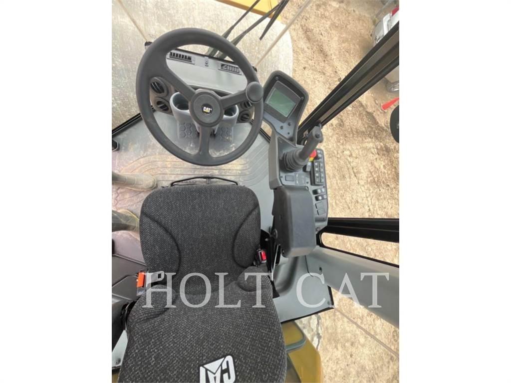 CAT CS19 مداحل أحادية الأسطوانة