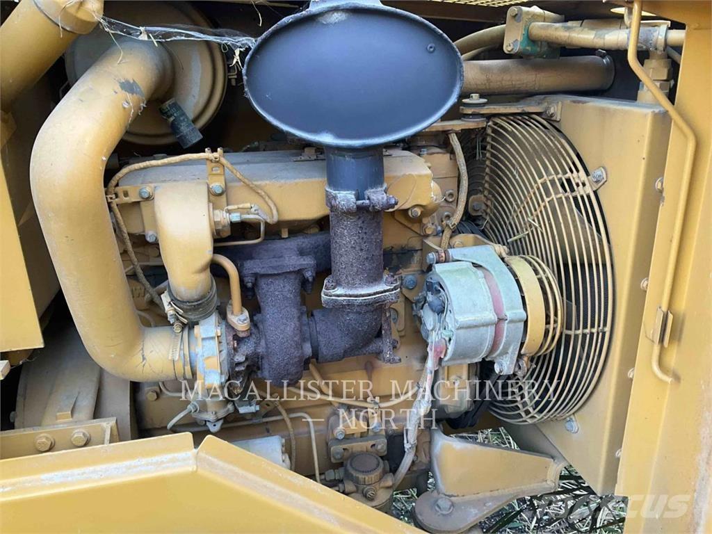 CAT CS433C مداحل أحادية الأسطوانة