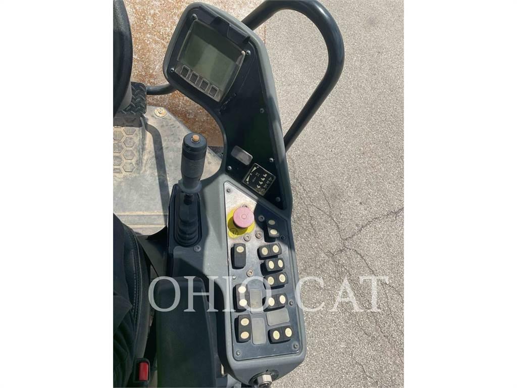 CAT CS44B مداحل مزدوجة