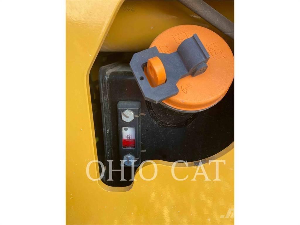 CAT CS44B مداحل مزدوجة