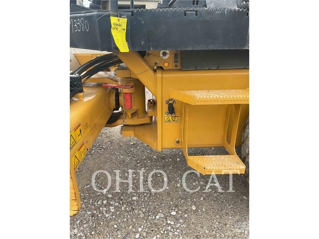 CAT CS44B مداحل مزدوجة