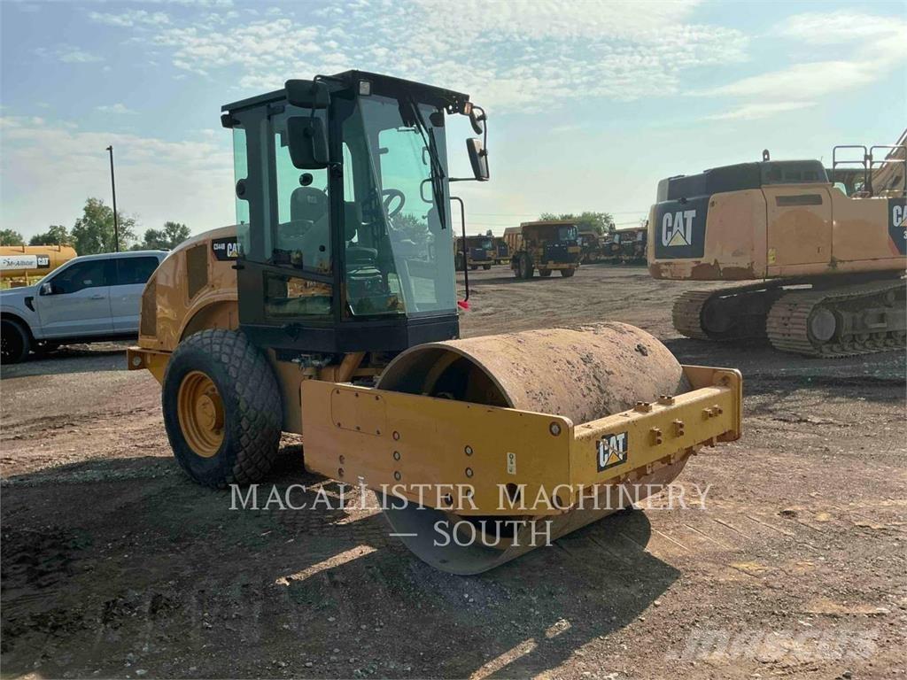 CAT CS44B مداحل أحادية الأسطوانة