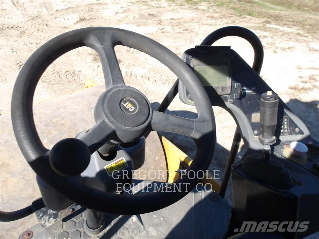 CAT CS44B مداحل أحادية الأسطوانة