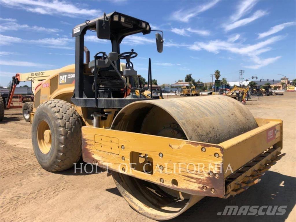 CAT CS54 ضاغطات التربة