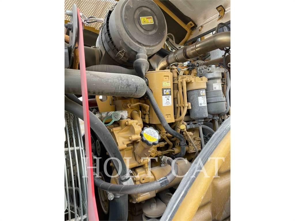 CAT CS54B ضاغطات التربة