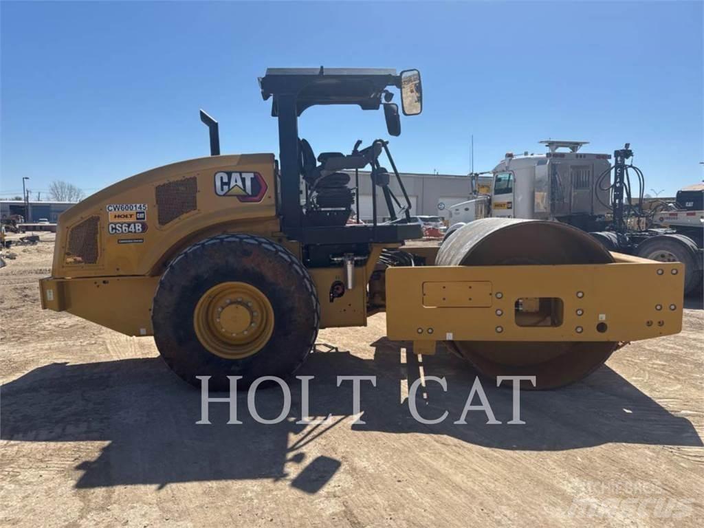 CAT CS64B مداحل أحادية الأسطوانة