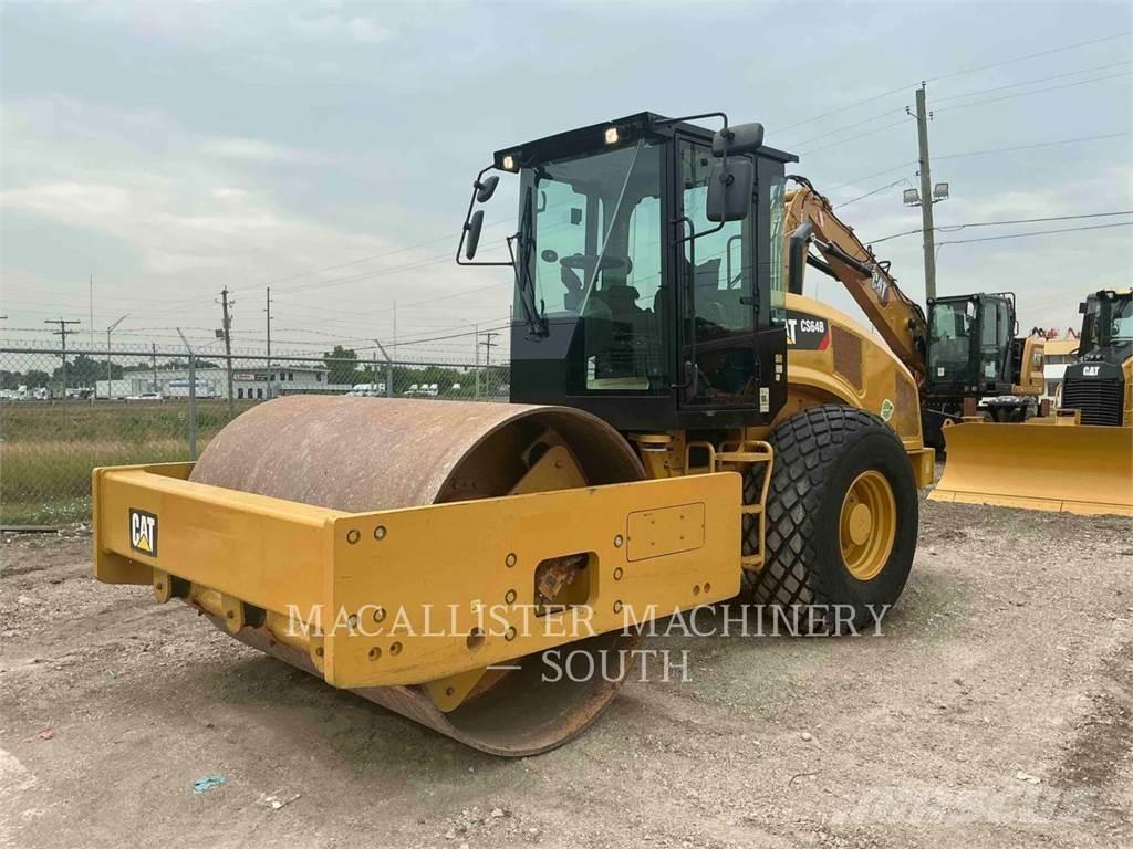 CAT CS64B مداحل أحادية الأسطوانة