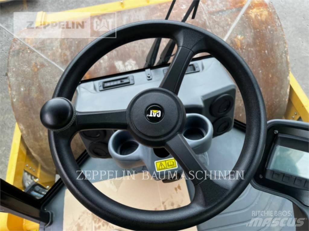 CAT CS66B ضاغطات التربة