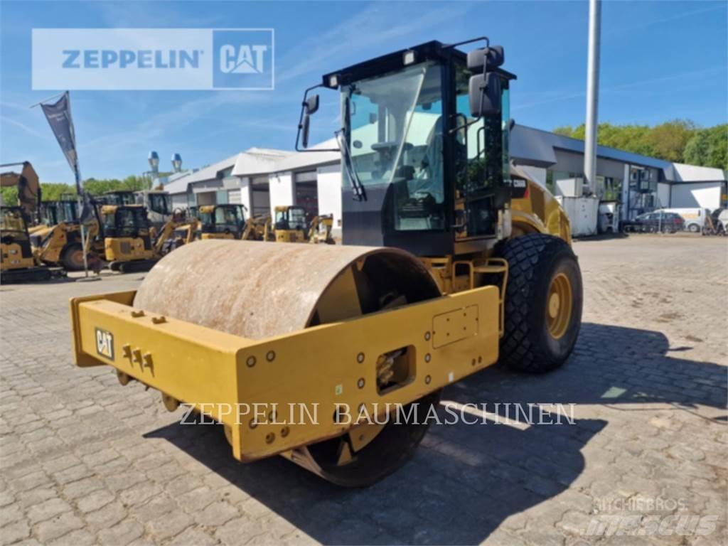 CAT CS66B ضاغطات التربة