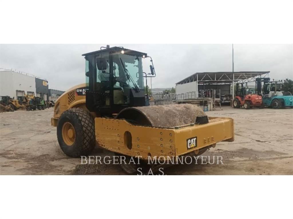 CAT CS74B 4F ضاغطات التربة