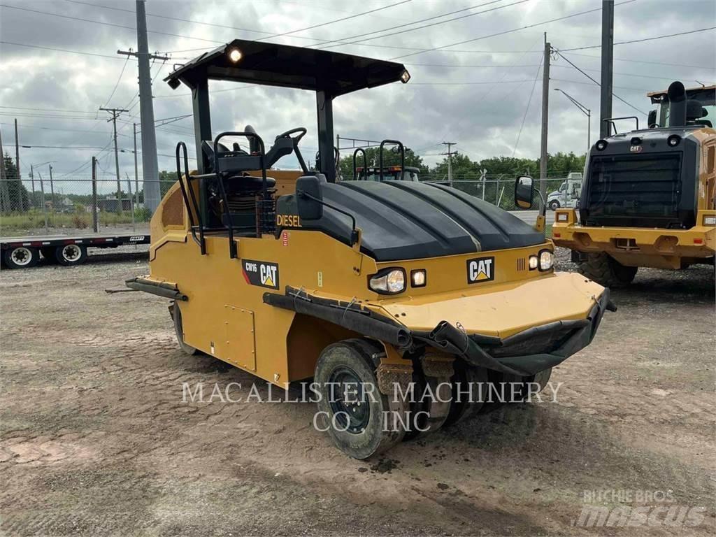 CAT CW16 مداحل ذات إطارات هوائية