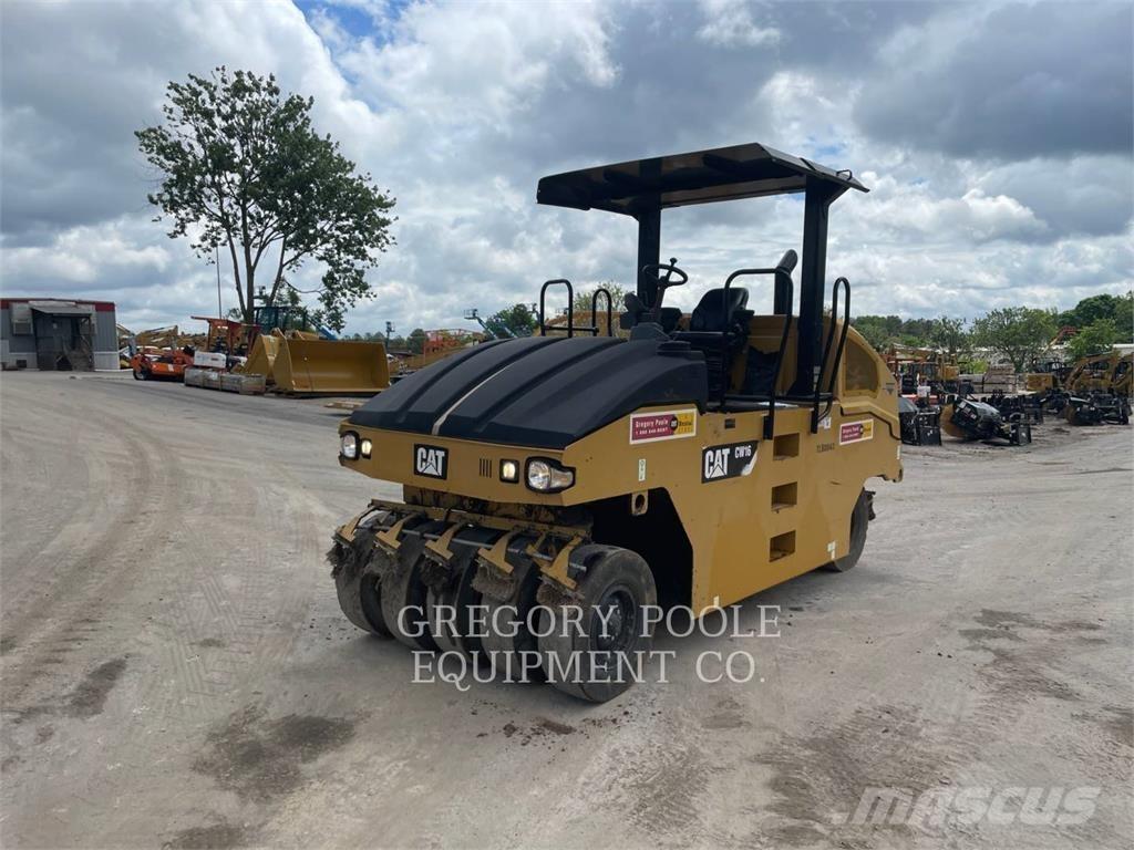 CAT CW16 مداحل ذات إطارات هوائية