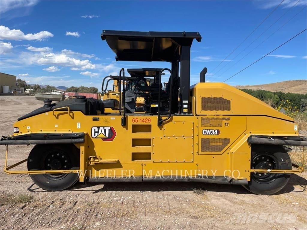 CAT CW34 مداحل ذات إطارات هوائية