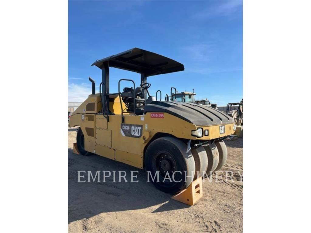 CAT CW34 مداحل ذات إطارات هوائية