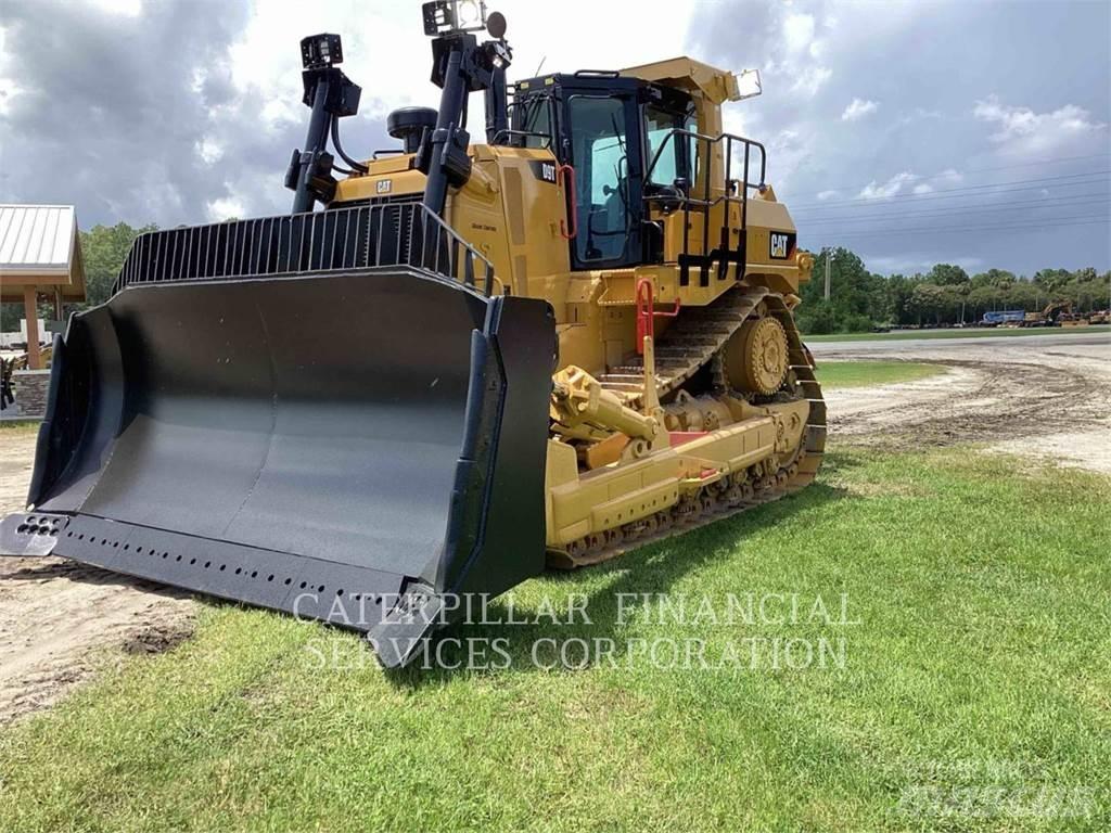CAT D 9 T بلدوزرات مجنزرة