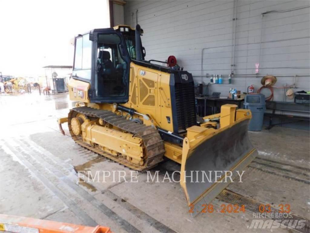 CAT D1-12 ARO بلدوزرات مجنزرة