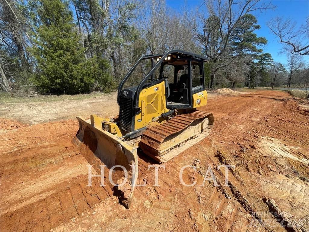 CAT D1-12LGP بلدوزرات مجنزرة